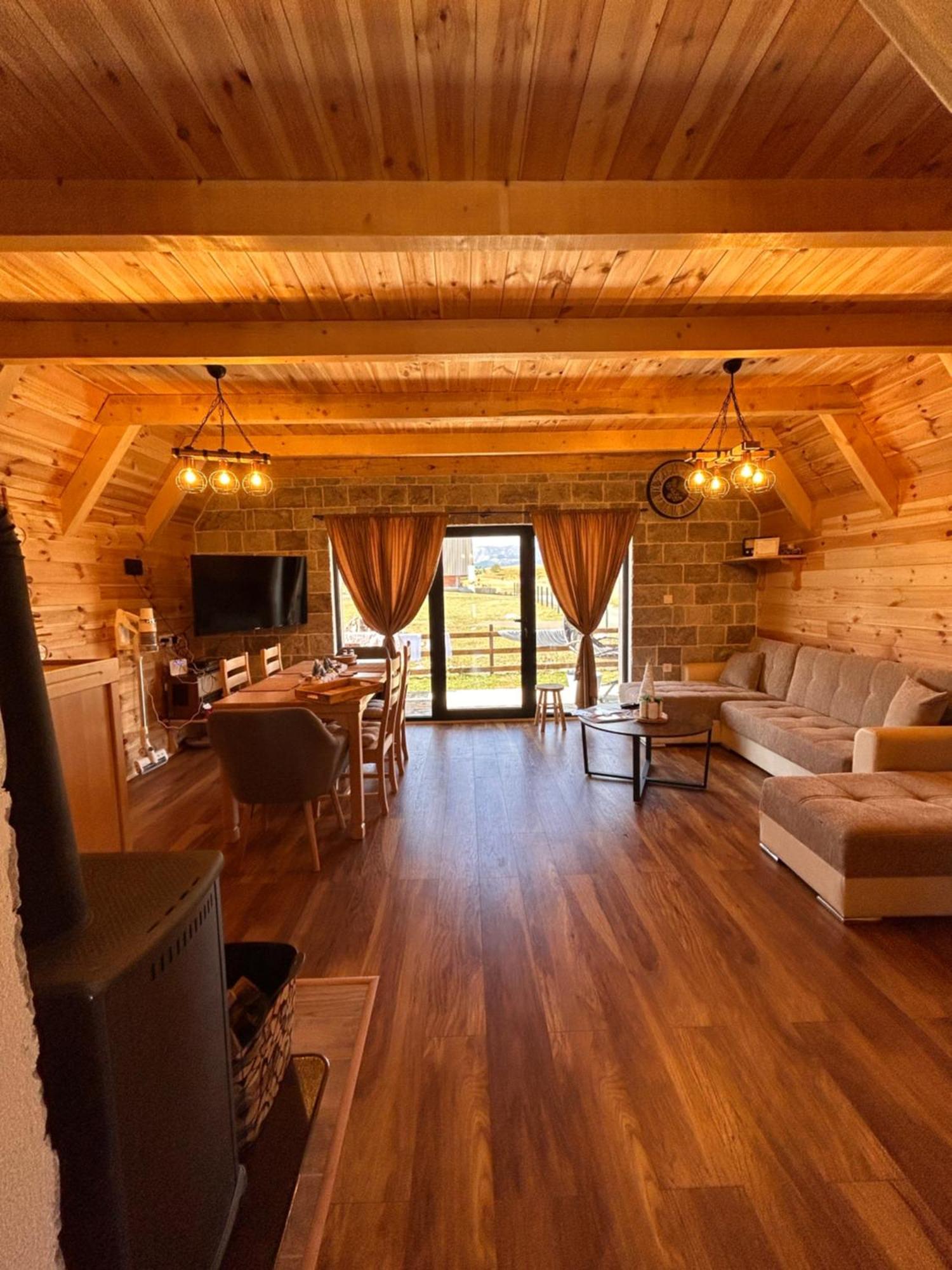 Guest House Max Жабляк Экстерьер фото